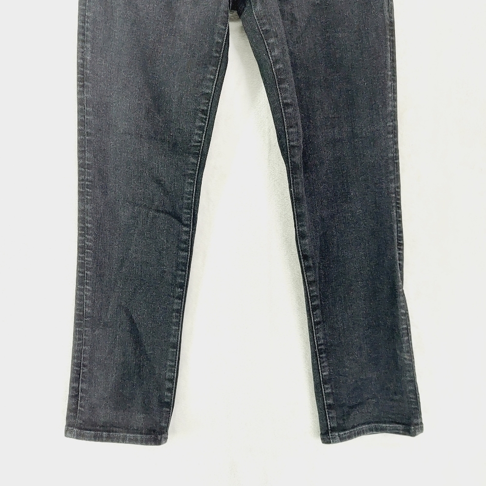 American Eagle Outfitters Women's Black Mid-Rise Relaxed Fit Straight Leg Jeans - Picture 2 of 8